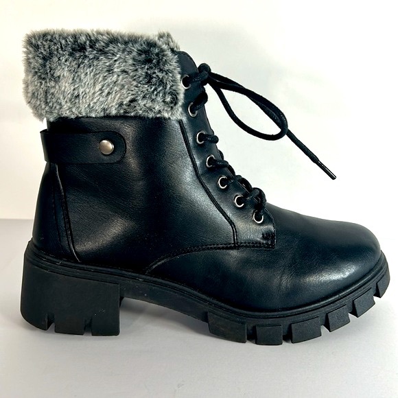 Wanted Quicksand Lace Up Faux Fur Women’s Size 8.5 Lug Sole Combat Black Boots - Picture 4 of 16